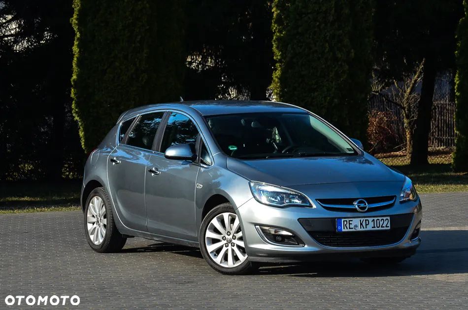 Opel Astra 1.4 Turbo Cosmo - 3