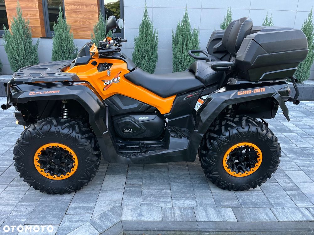 Can-Am Outlander Max