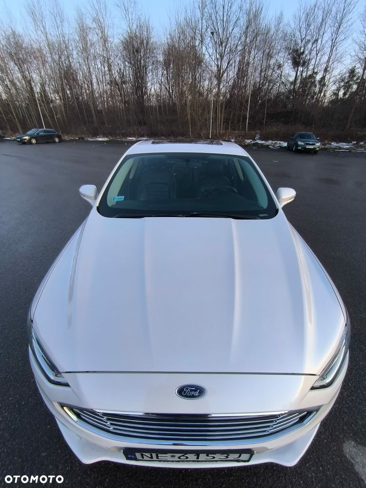 Ford Fusion - 14