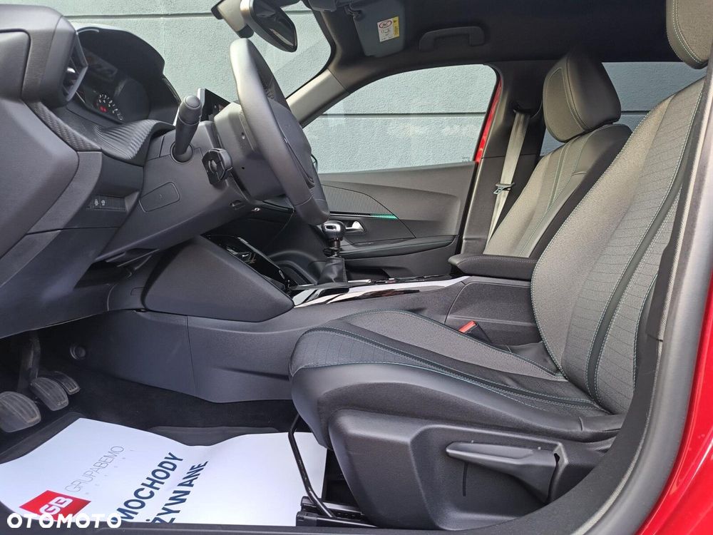 Peugeot 2008 PureTech 100 Allure S&S BVM6 - 14