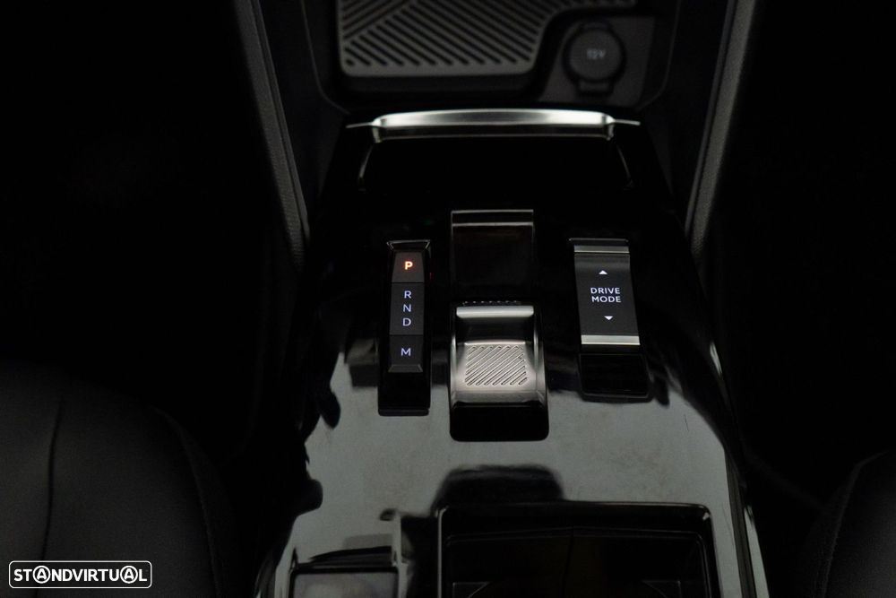 Citroën C4 1.2 PureTech Shine Pack EAT8 - 27