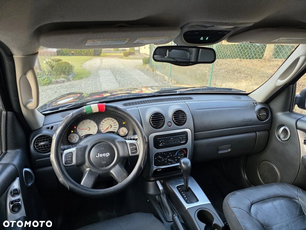Jeep Cherokee 2.8 CRD Automatik Limited - 14