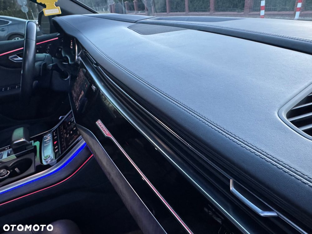 Audi Q8 SUV TFSI quattro 250 kW tiptronic S line business - 24