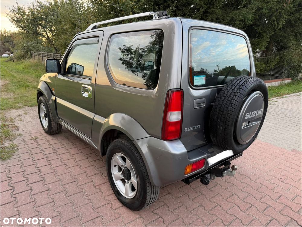 Suzuki Jimny 2009 photo 4