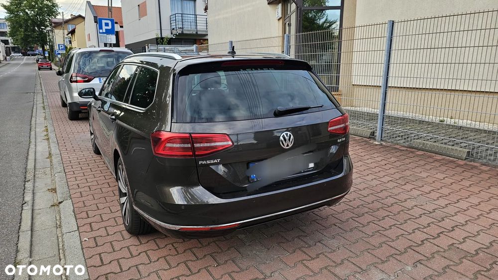 Volkswagen Passat 2.0 TDI BMT Highline DSG - 2