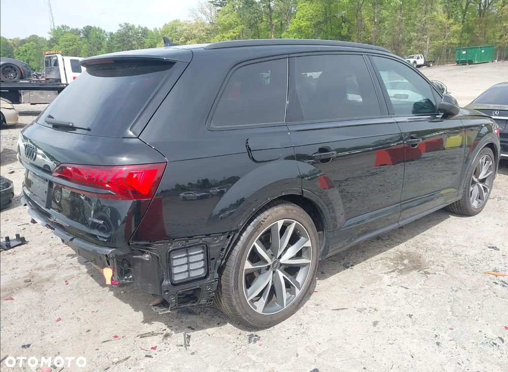 Audi Q7 3.0 TFSI Quattro Tiptronic - 7