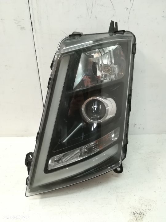 Volvo FH FH4 BI-Xenon skrętny lampa lewa przednia - 1