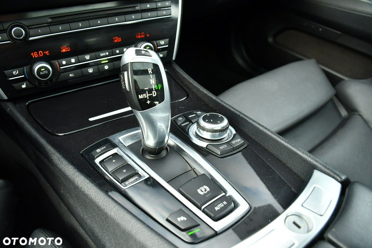BMW 5GT 535i Gran Turismo - 38