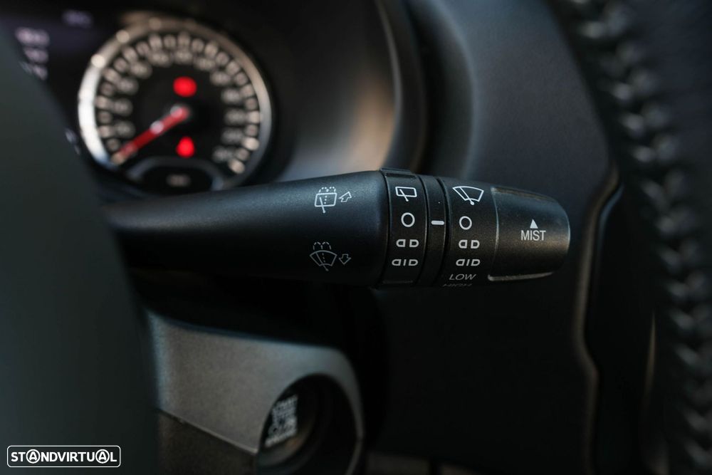 Jeep Renegade 1.6 MJD Limited - 23