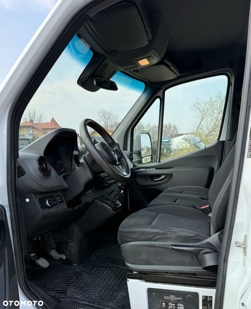 Mercedes-Benz Sprinter 906 - 9