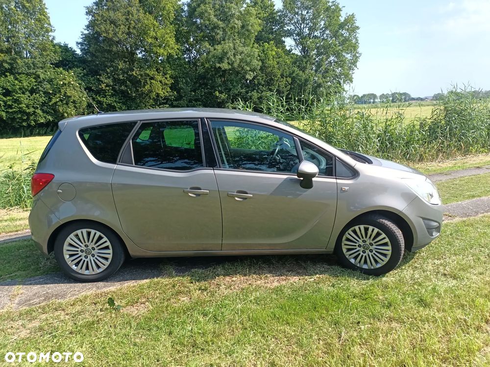 Opel Meriva - 5