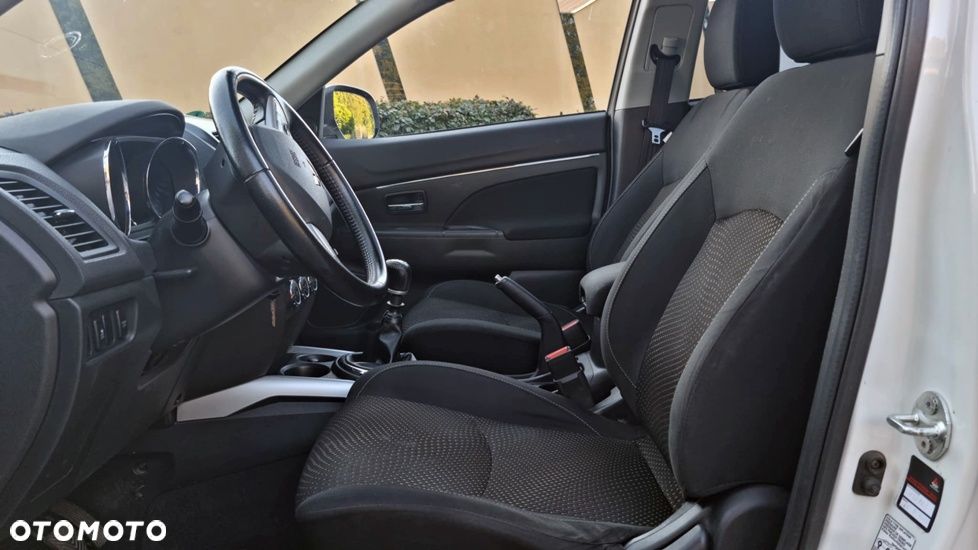 Mitsubishi ASX 1.8 DI-D 2WD Diamant Edition - 13