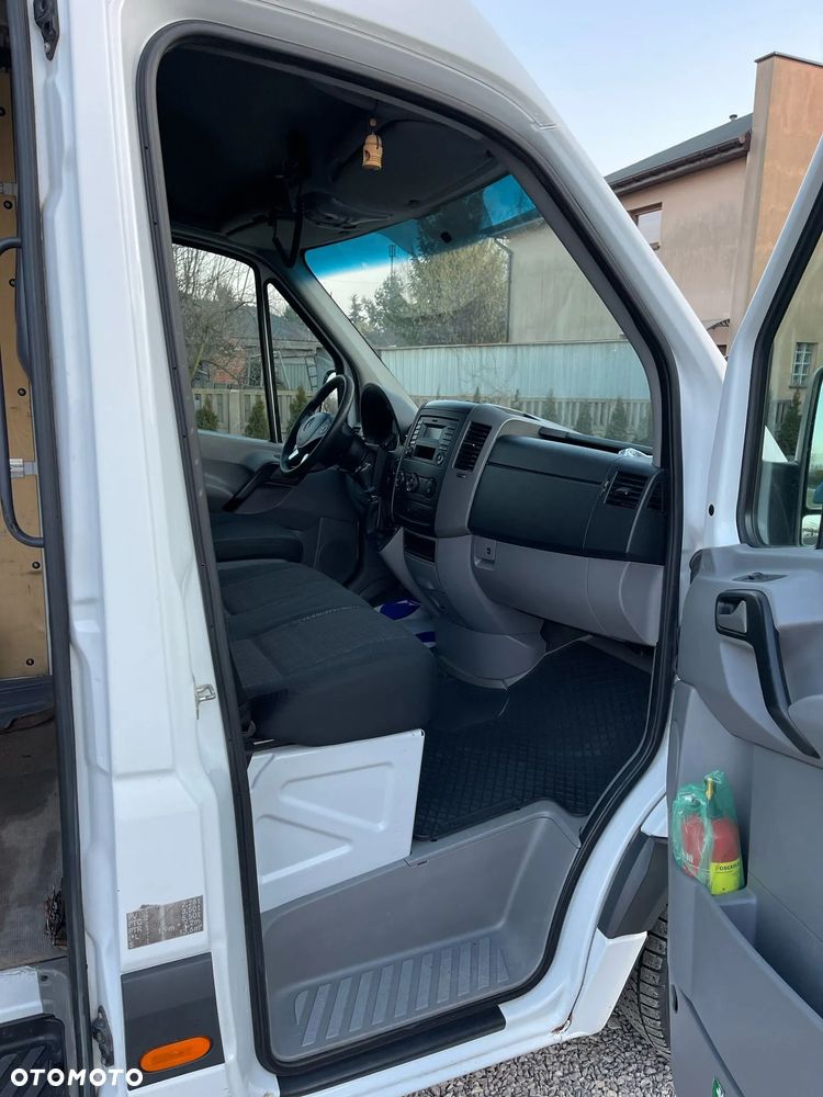 Mercedes-Benz Sprinter 906.213 EEV - 11