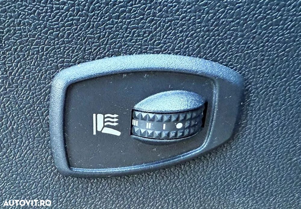 Renault Scenic ENERGY dCi 130 Start & Stop Euro 6 Bose Edition - 16