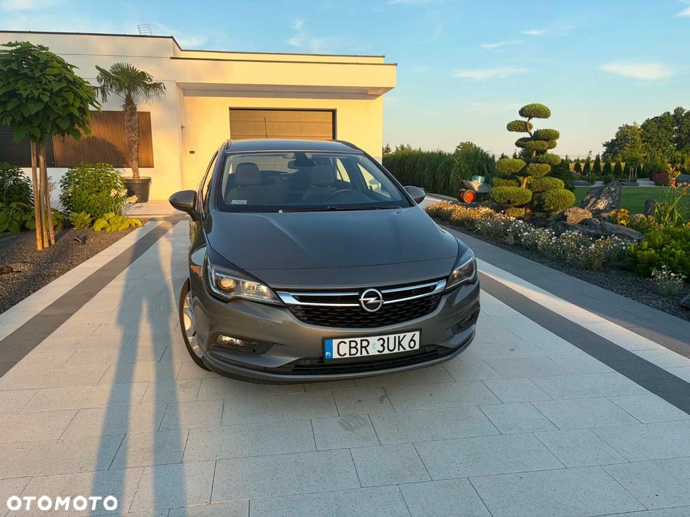 Opel Astra - 1