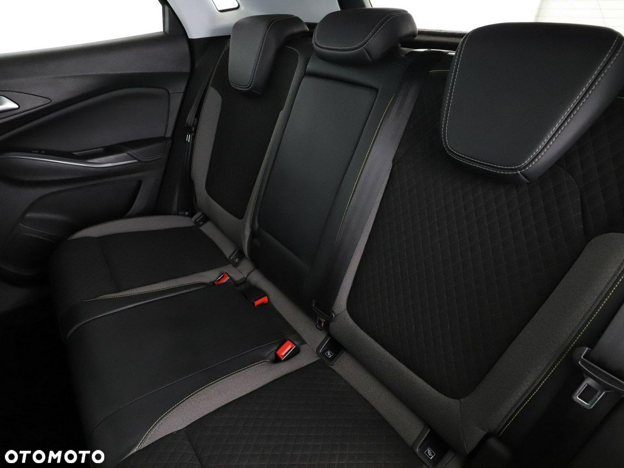 Opel Grandland X 1.5 CDTI Innovation S&S - 17