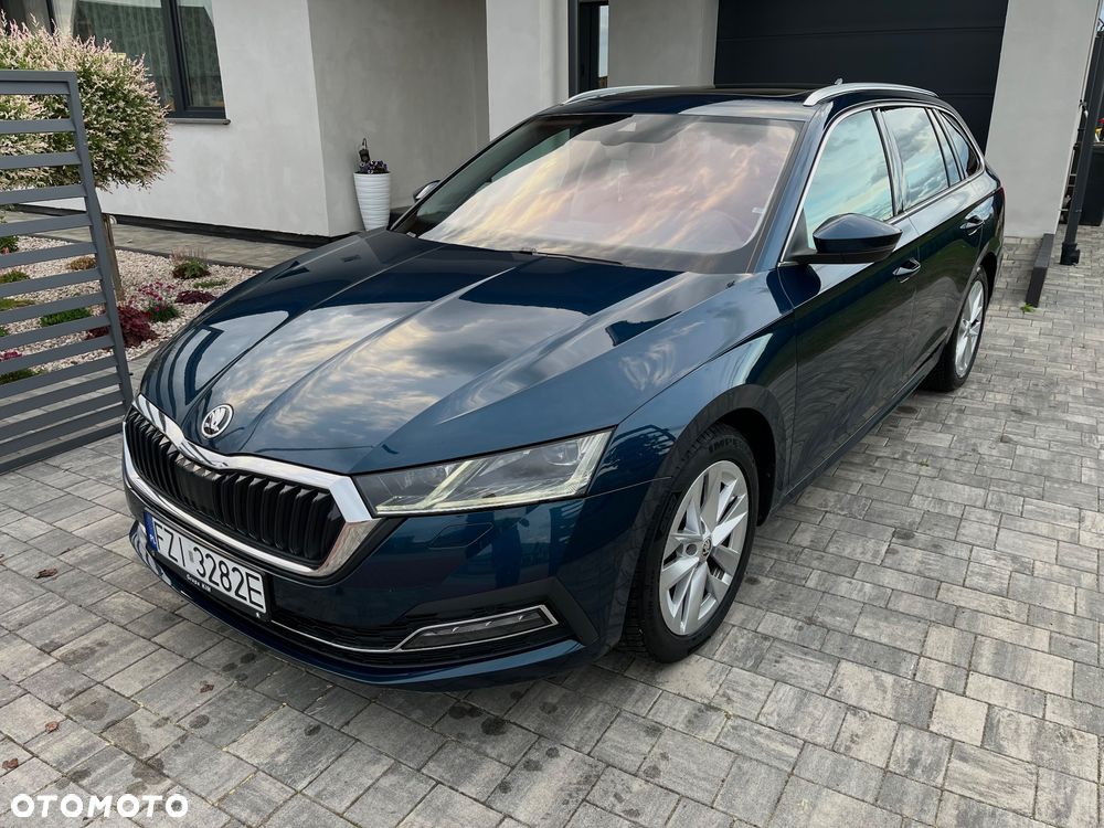 Skoda Octavia 2.0 TDI DSG Exclusive - 2