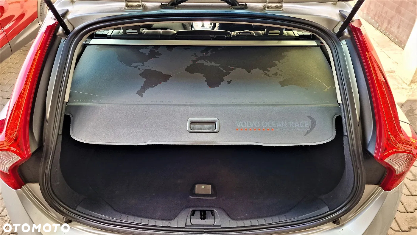 Volvo V60 D2 Drive-E Ocean Race - 13