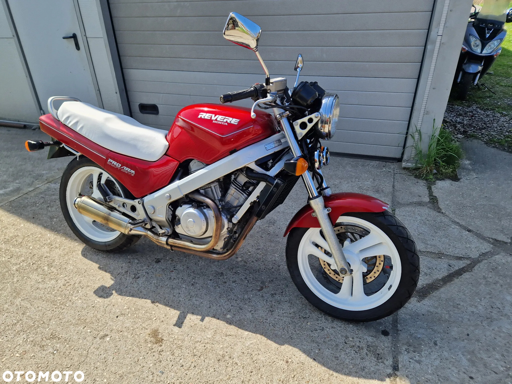 Honda NTV - 2