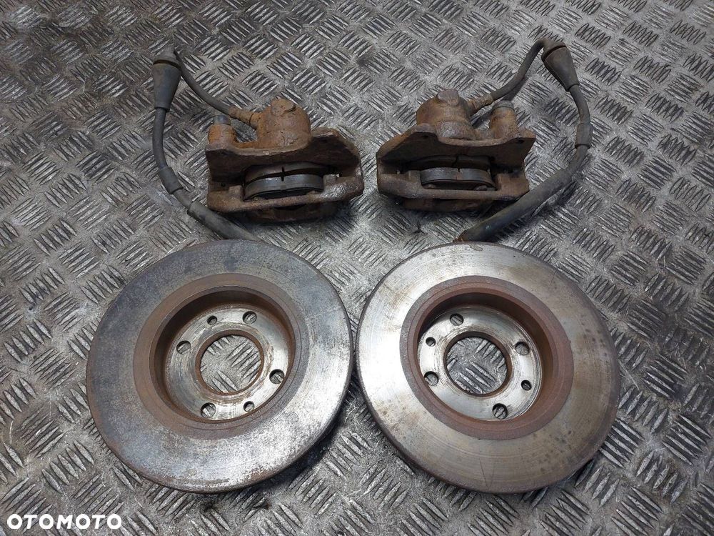 TARCZE HAMULCOWE PRZÓD + KLOCKI + ZACISKI FIAT PUNTO II 1.2 8V ID: 237203 - 2