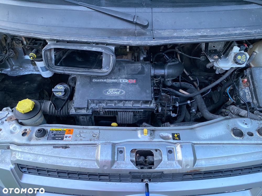 Ford Transit - 18
