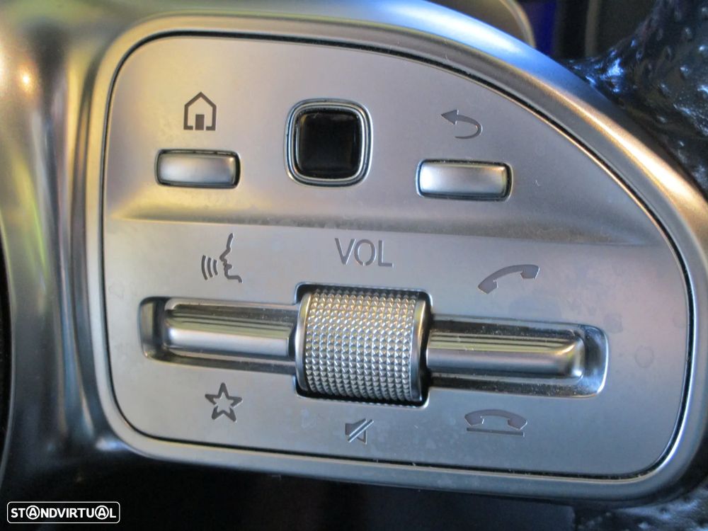 Mercedes-Benz C 220 d Cabrio 9G-Tronic AMG Line Plus - 42