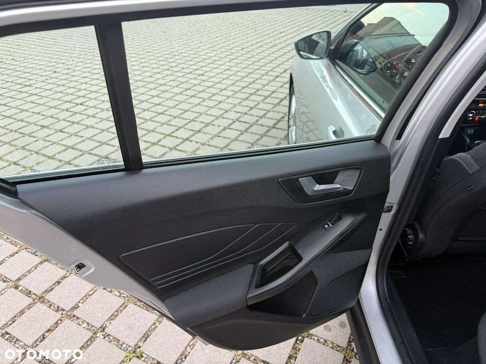 Ford Focus - 14