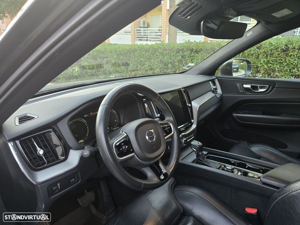 Volvo XC 40 2.0 D4 Inscription AWD - 17