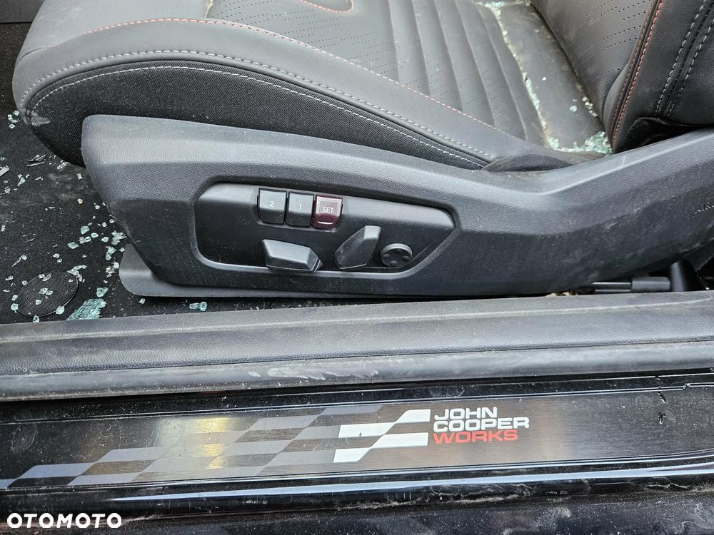 MINI Cooper S John Works Trim - 14