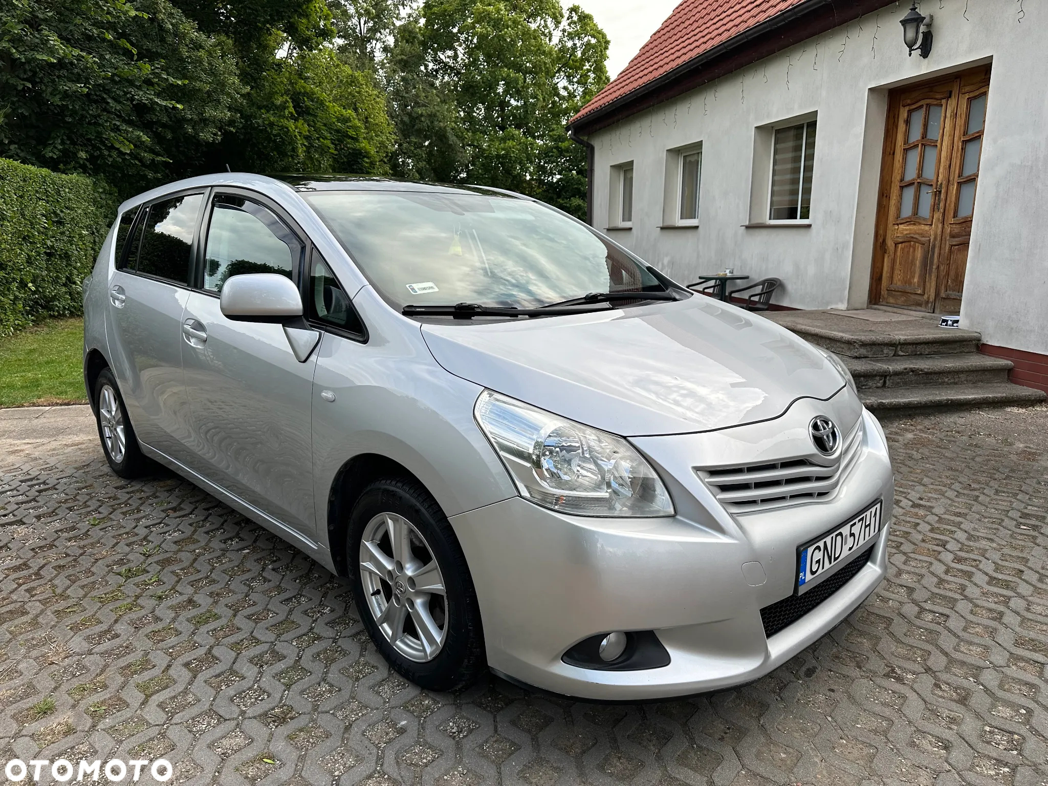 Toyota Verso 2.0 D-4D Luna 7os - 2