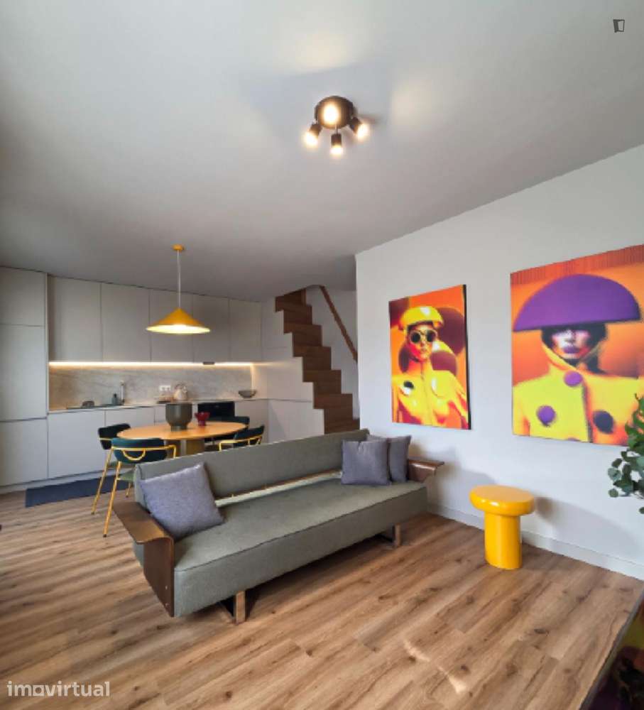 Quarto - localizado em Leça do Balio Porto - Grande imagem: 4/10