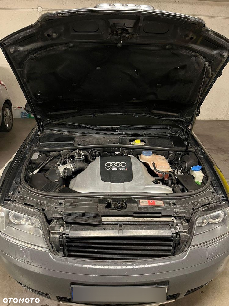 Audi A6 Allroad 2.5 TDI Quattro - 16