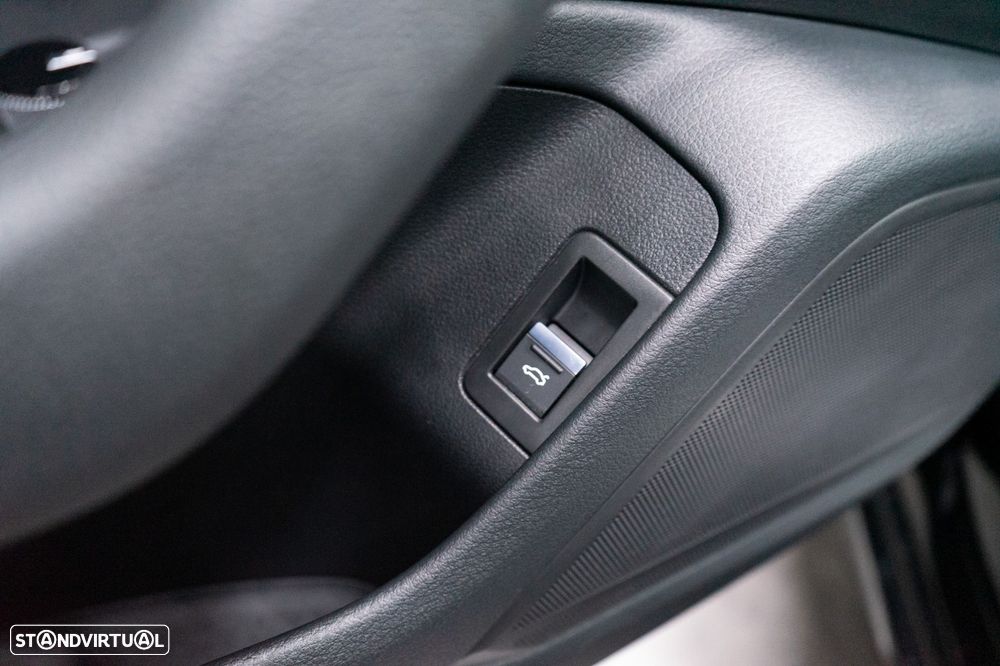 Audi A6 Avant 40 TDI S tronic S line - 22