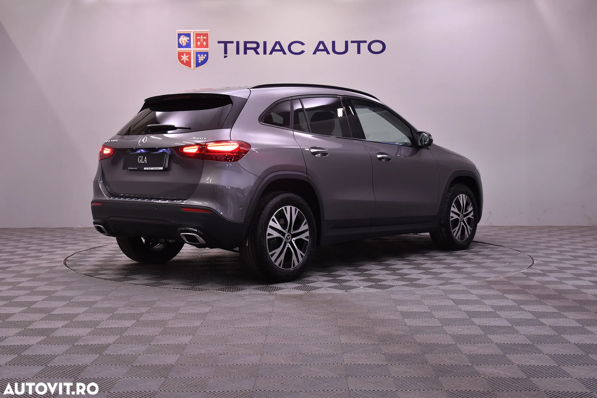 Mercedes-Benz GLA 200 d 4MATIC Aut. - 5