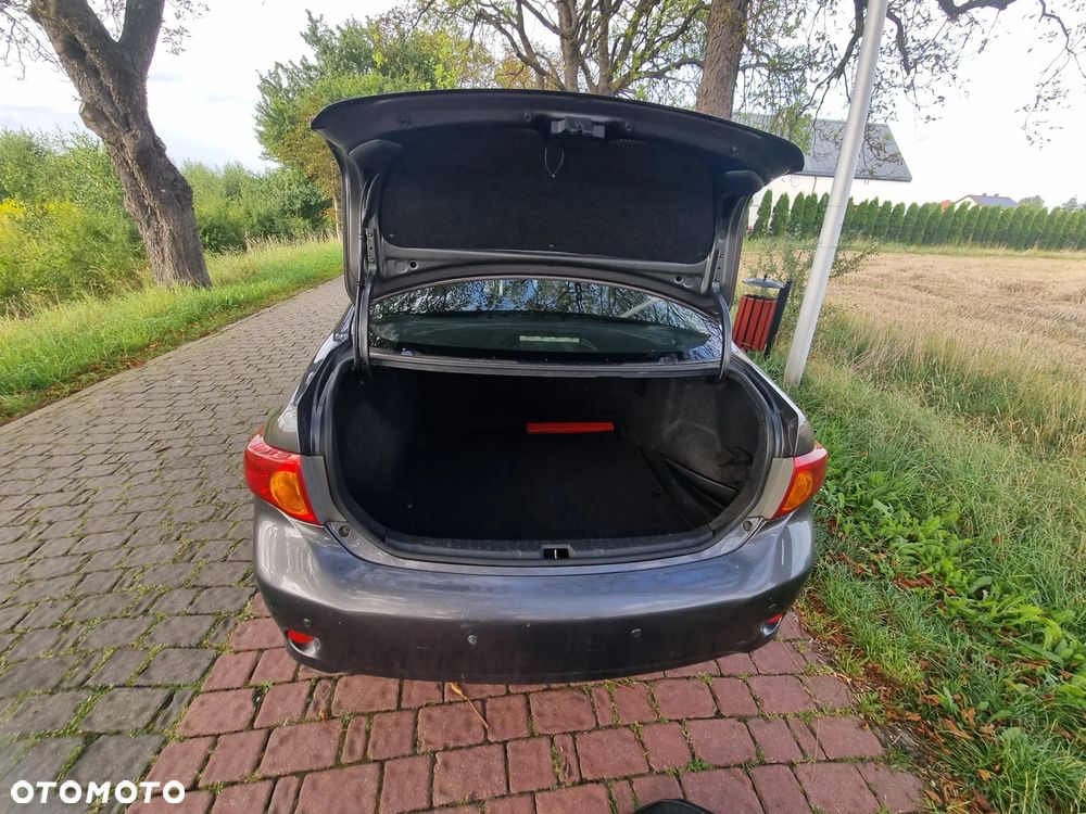 Toyota Corolla 1.6 VVT-i Terra Start - 12
