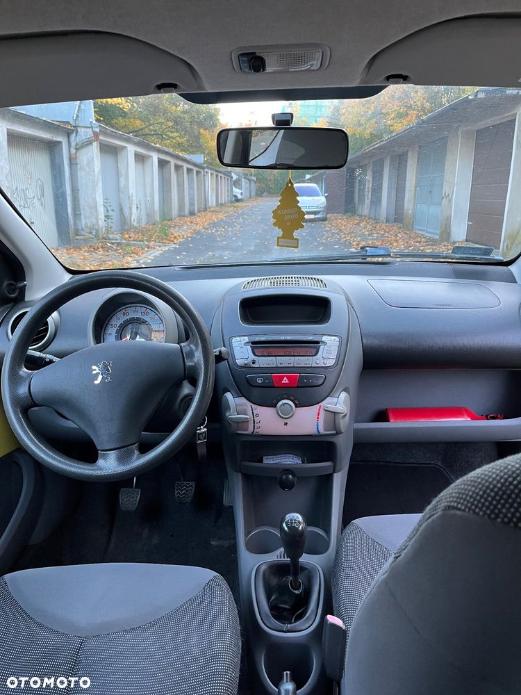 Peugeot 107 - 14