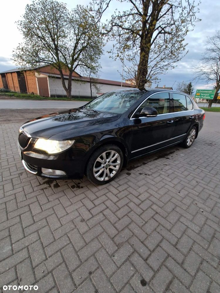 Skoda Superb 2.0 TDI Comfort - 1