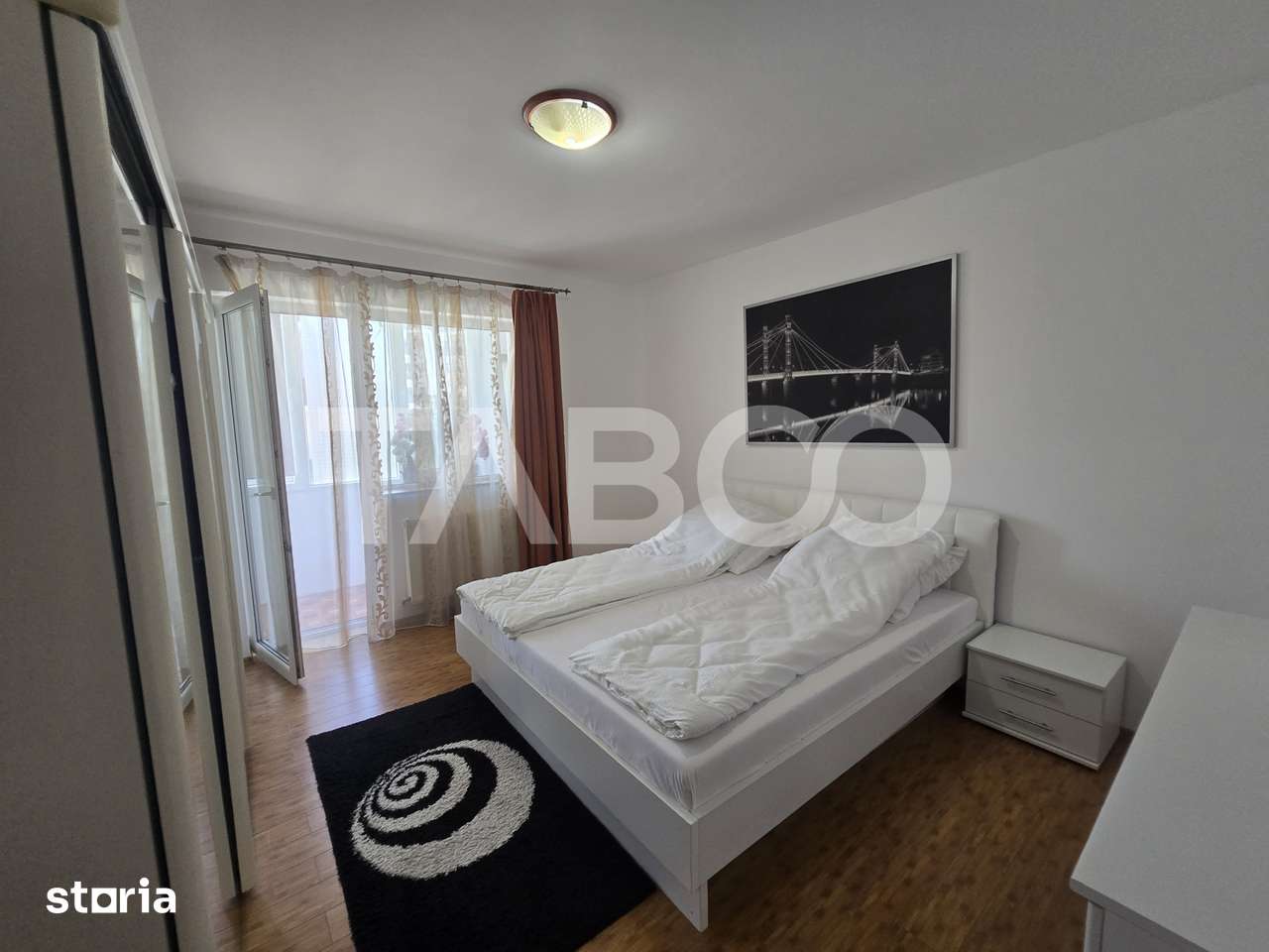 Apartament 3 camere 67mpu 2 balcoane etaj 1 zona Turnisor — fotografia 1