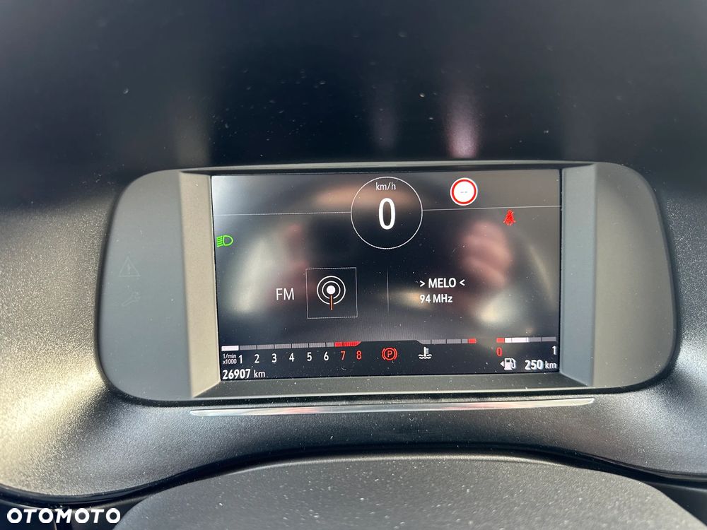 Opel Corsa 1.2 Elegance S&S - 21