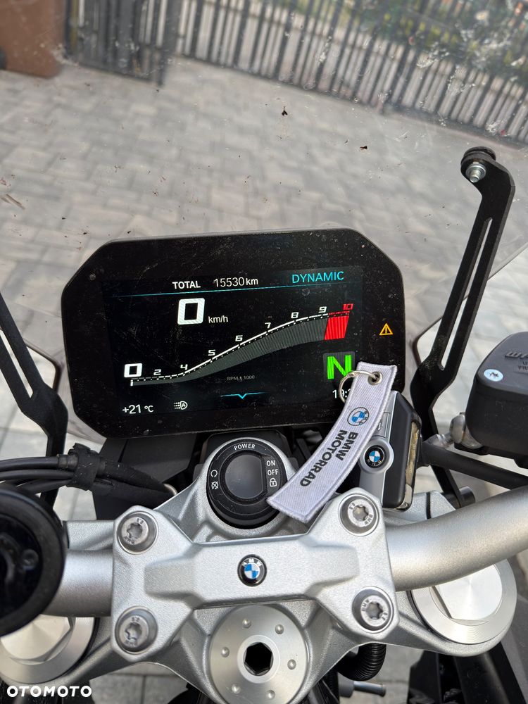 BMW F - 6