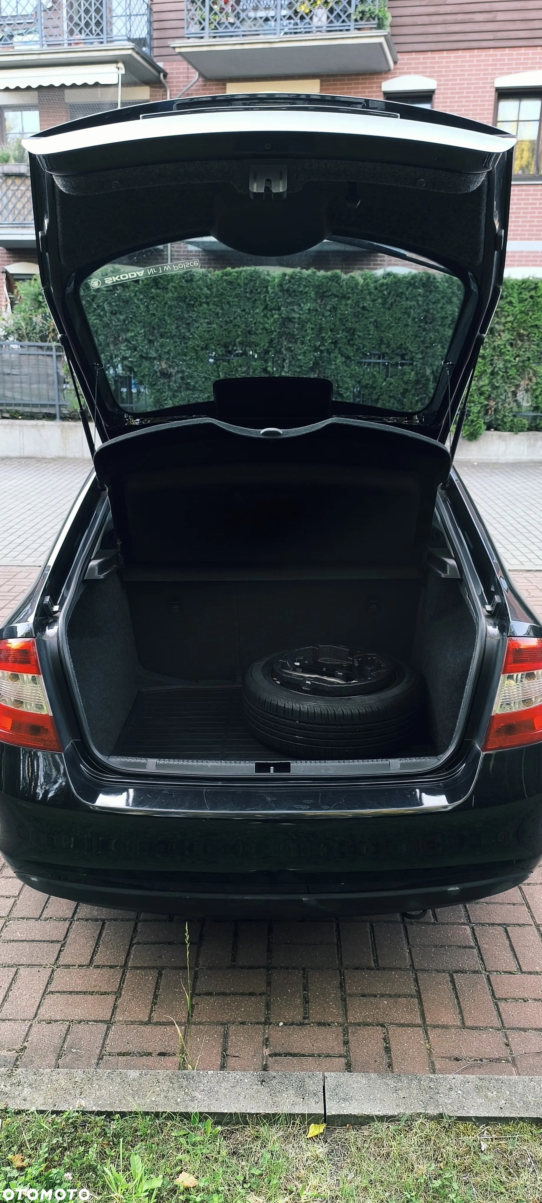Skoda RAPID 1.2 Active - 6