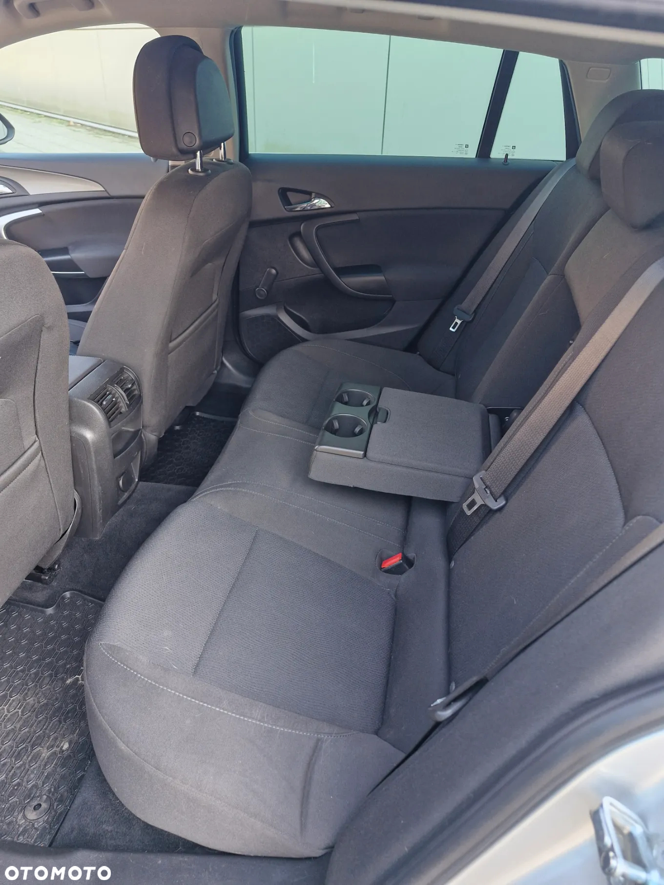 Opel Insignia 1.6 T Sport - 11