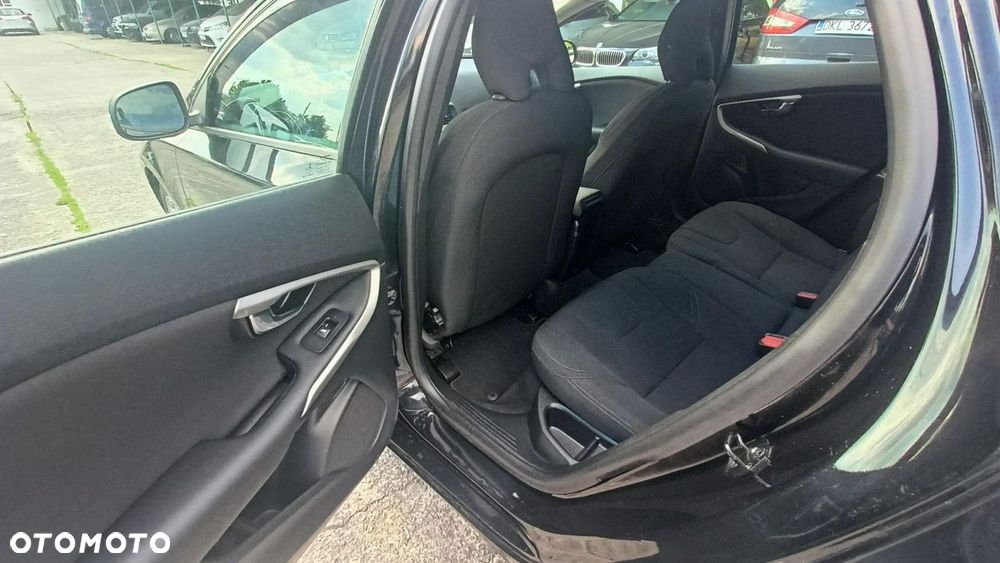 Volvo V40 - 15