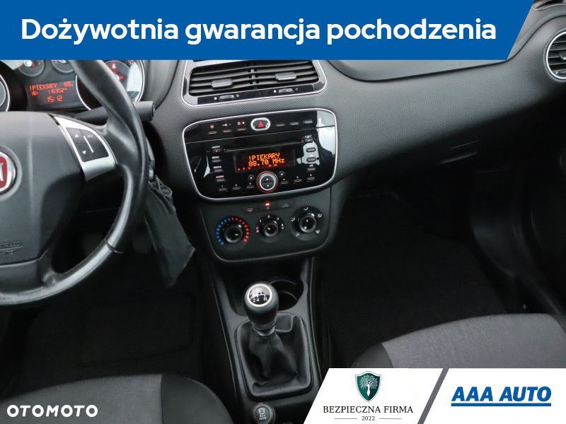 Fiat Punto 2012 - 10
