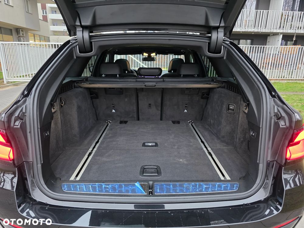 BMW Seria 5 520d M Sport sport - 30