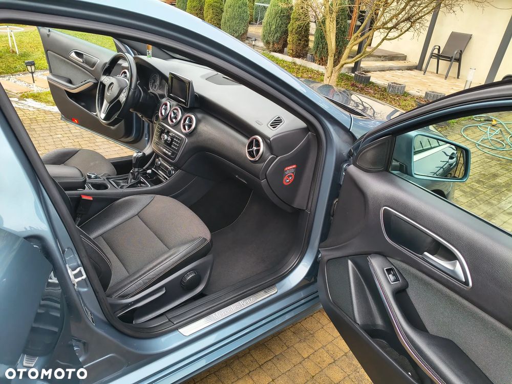 Mercedes-Benz Klasa A 180 CDI (BlueEFFICIENCY) Urban - 15