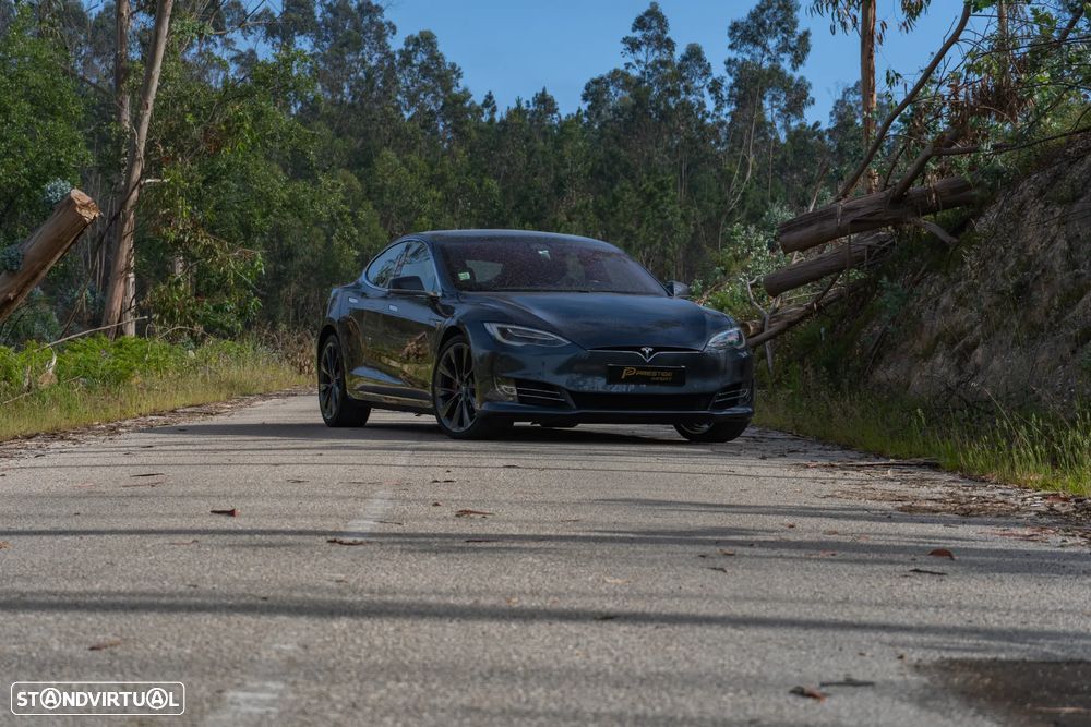 Tesla Model S P100D - 1