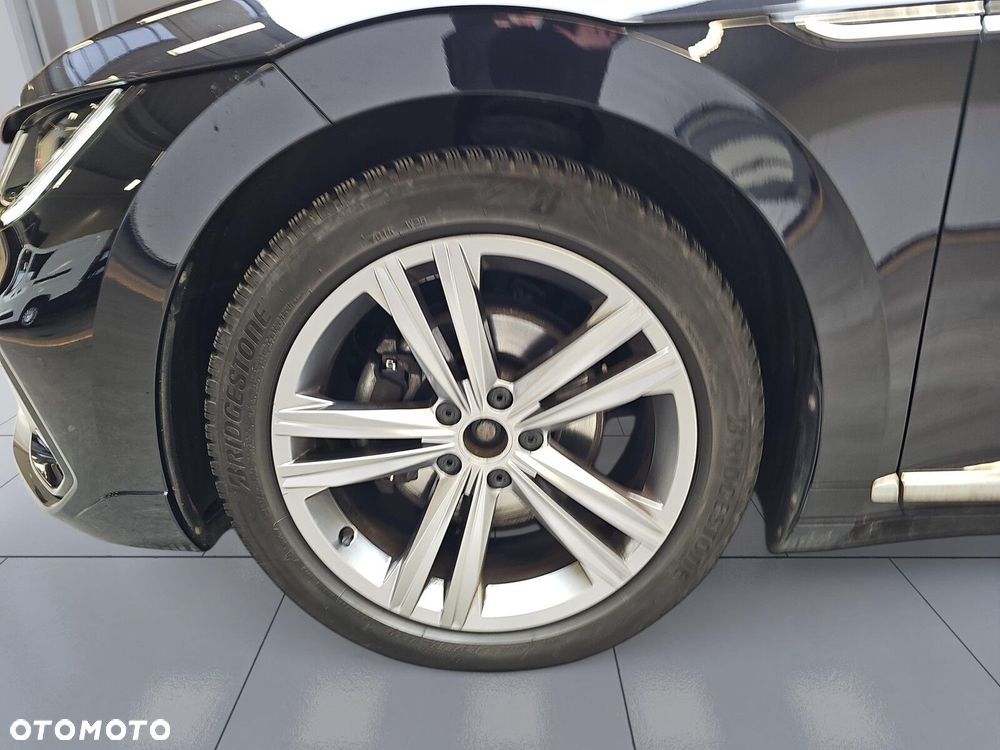 Volkswagen Arteon 2.0 TDI R-Line DSG - 22