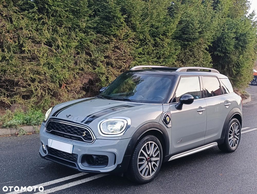 MINI Countryman Cooper SE ALL4 John Cooper Works Trim - 30