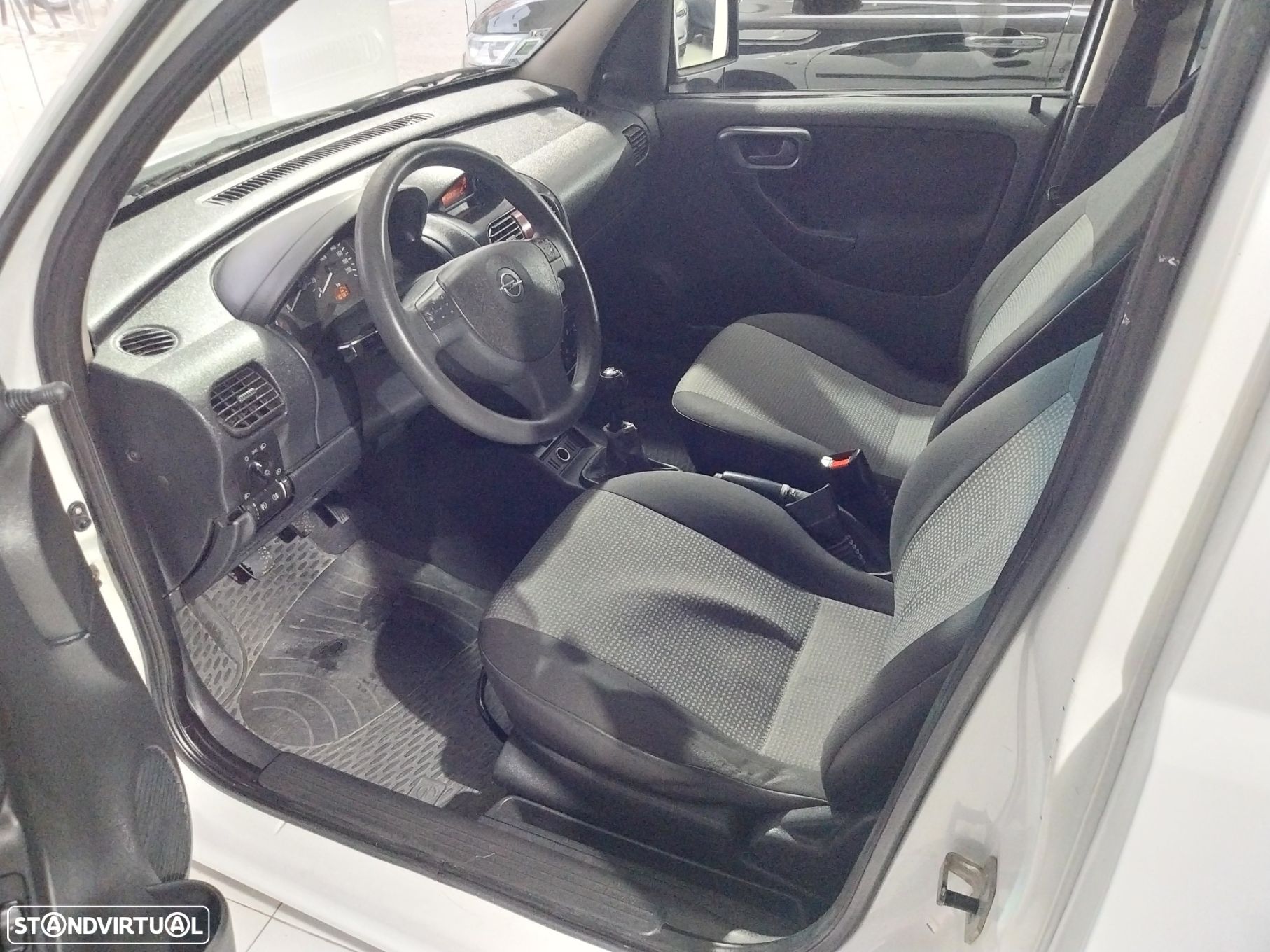 Opel Combo Outro - 6